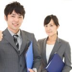 自信あふれる男女